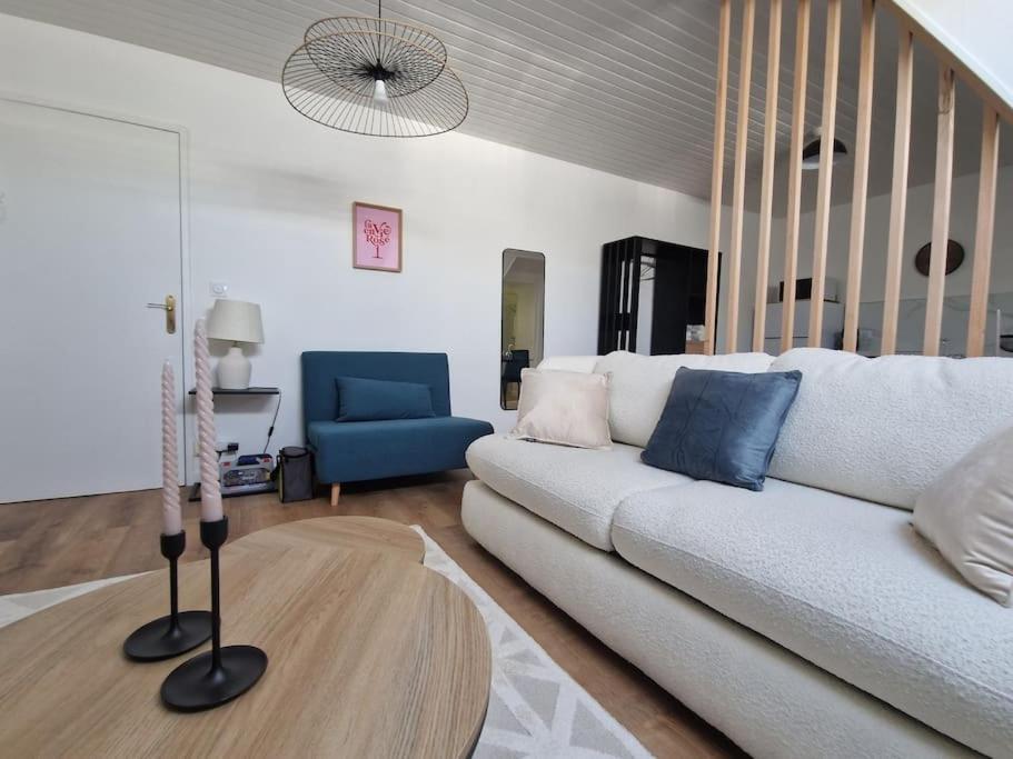 Studio Cosy Coeur De Ville Angers Bagian luar foto
